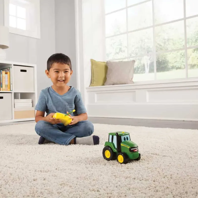 Hot Johnny Tractor - fjernbetjent Aktivitetslegetøj