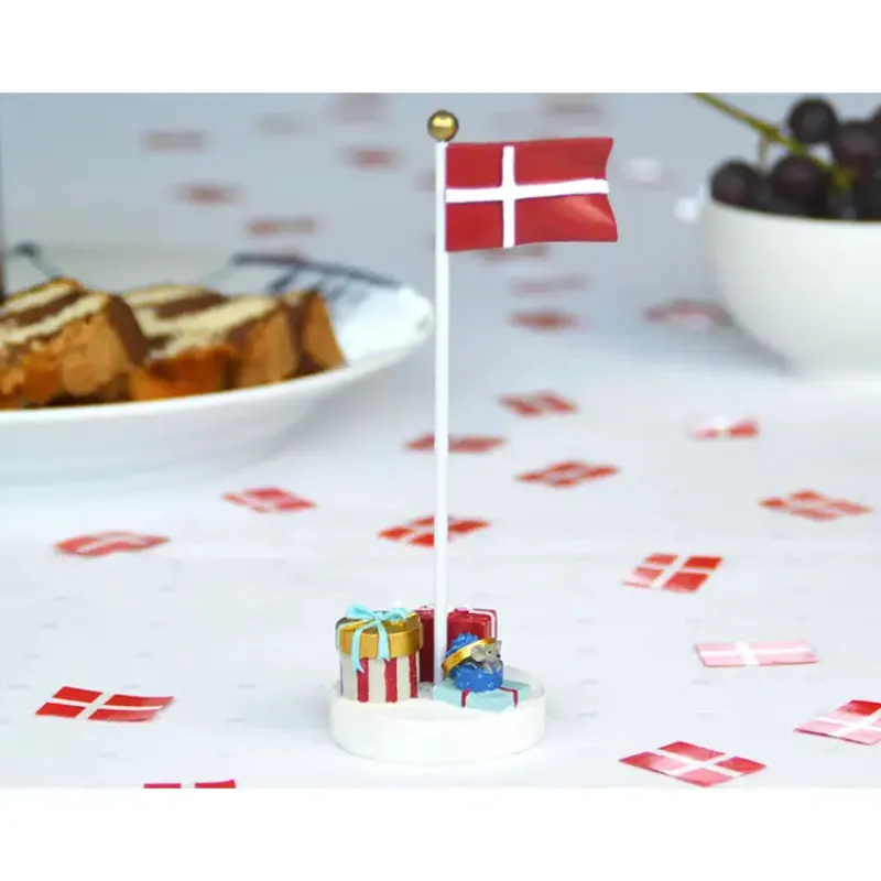 Clearance Bordpynt - flag med pakker Børn Interiør|Interiør