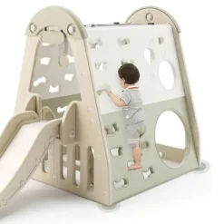 New aktivitets hus med rutsjebane og gynge Udeleg