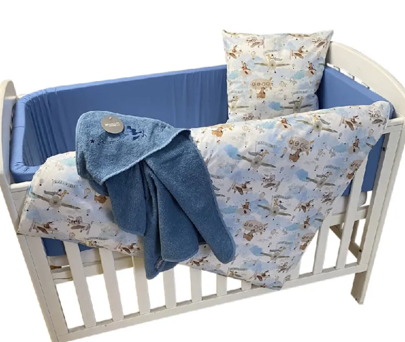 Sale NM Junior sengelinned - lyseblå m/ beige og brune helikoptere Børn Sengetøj