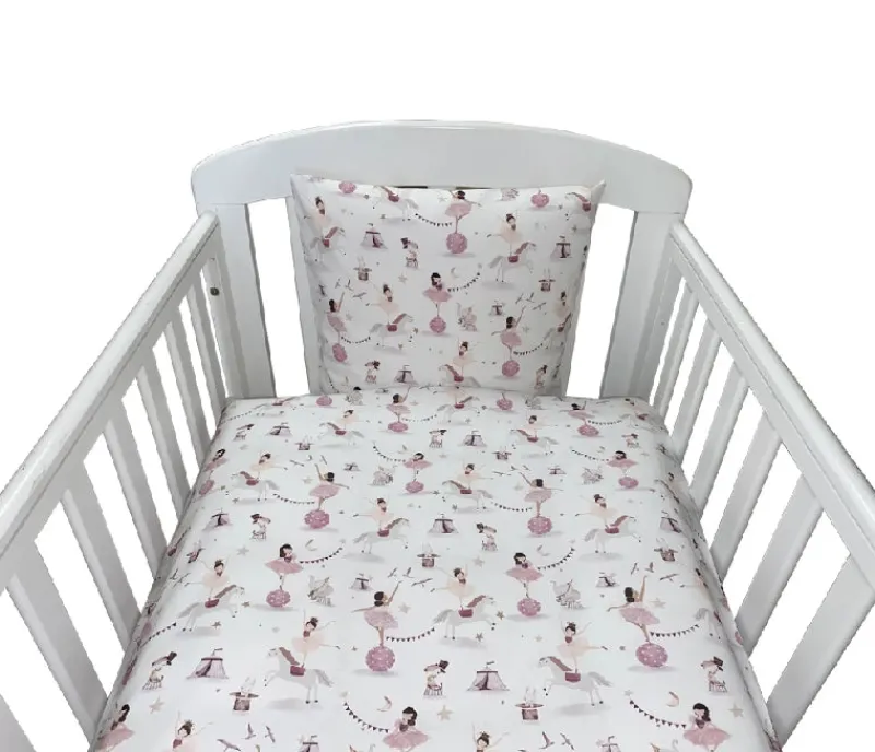 Outlet NM Junior sengelinned - off - white m/ blomme farvet ballerina Børn Sengetøj