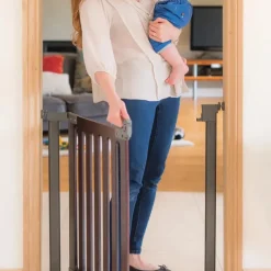 Outlet Safe & Care - Presmonteret sikkerhedsgitter - 76-96 cm. Gitre &Amp; Låger