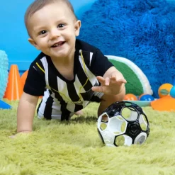 Clearance Soccer - fodbold (sort/hvid) Aktivitetslegetøj|Rangler